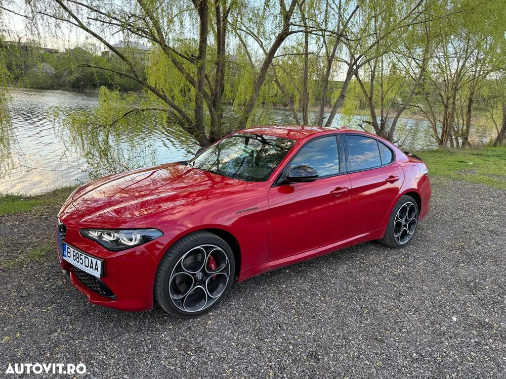 Alfa Romeo Giulia 2.0 Turbo 16V AT8-Q4 Competizione - 3