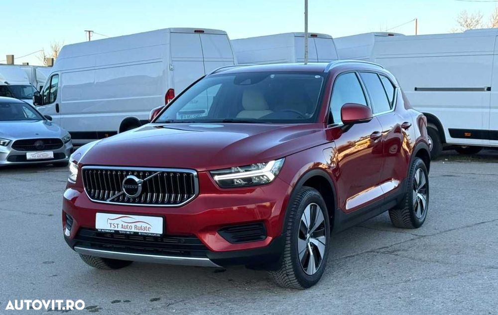 Volvo XC 40 Recharge T4 Twin Engine AT7 Inscription Expression - 2