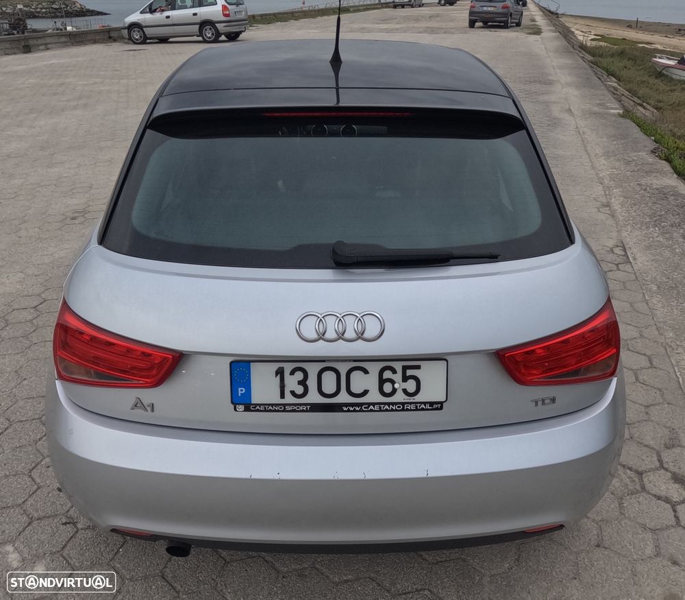 Audi A1 Sportback 1.6 TDI Advance - 6