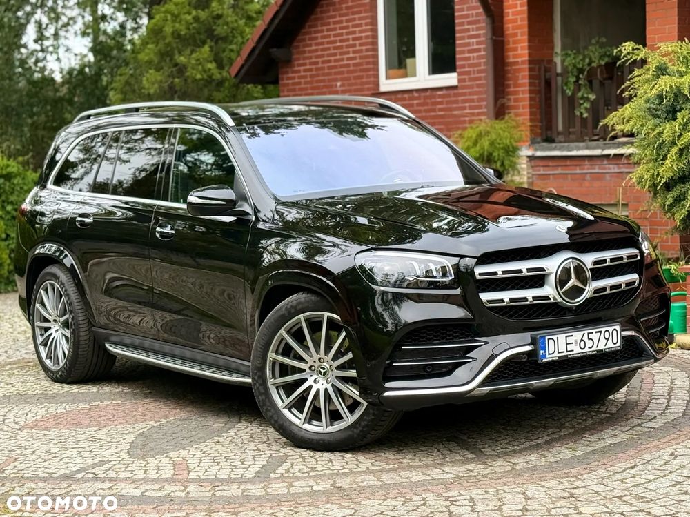 Mercedes-Benz GLS - 36