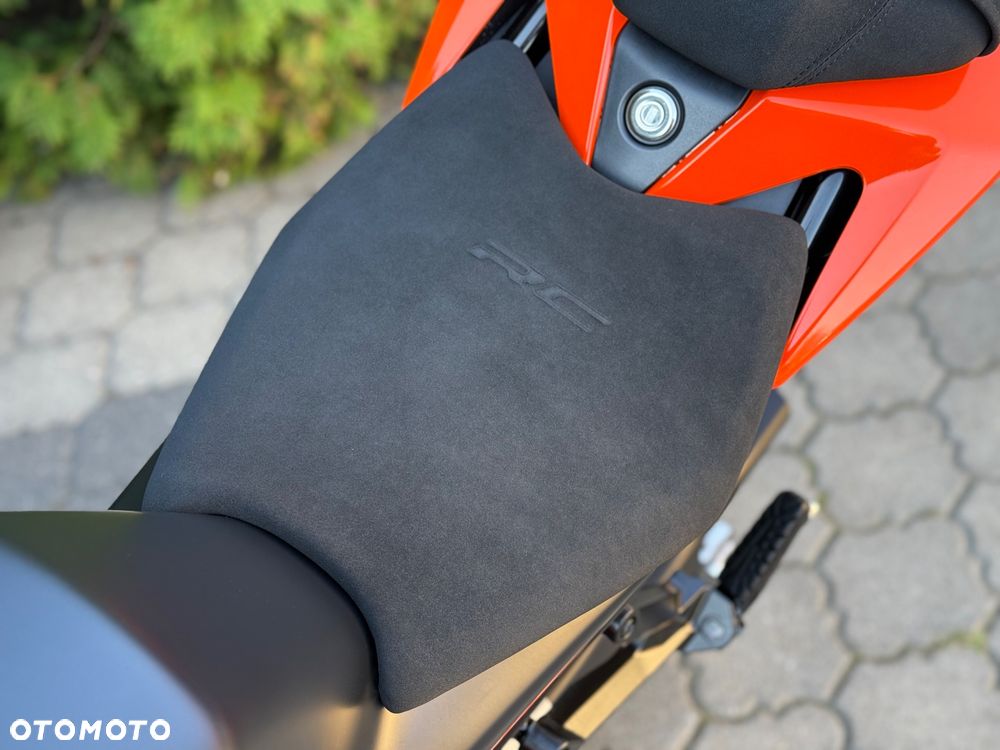 KTM RC 125 - 29