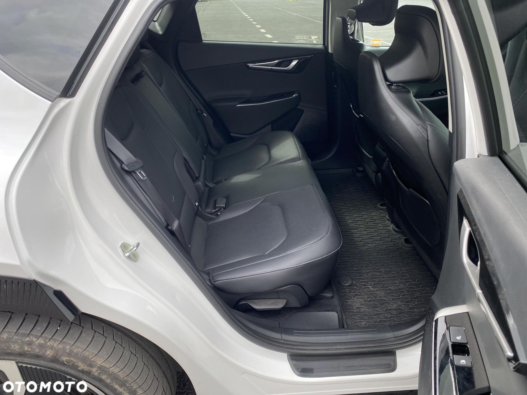 Kia EV6 77.4kWh - 12