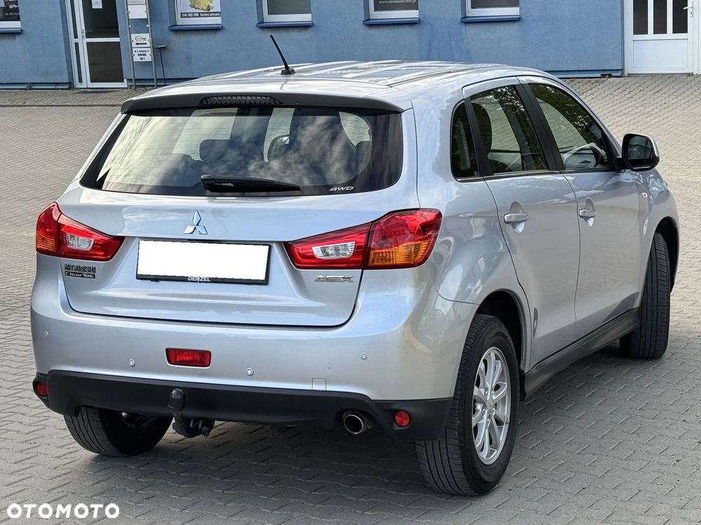 Mitsubishi ASX - 4