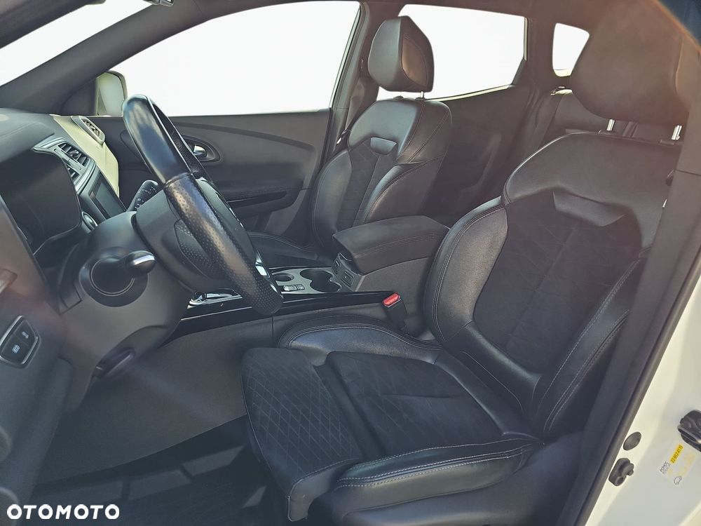 Renault Kadjar - 26
