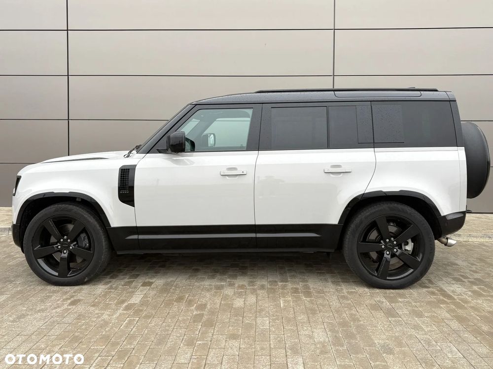 Land Rover Defender 5.0 P425 X-Dynamic HSE - 6