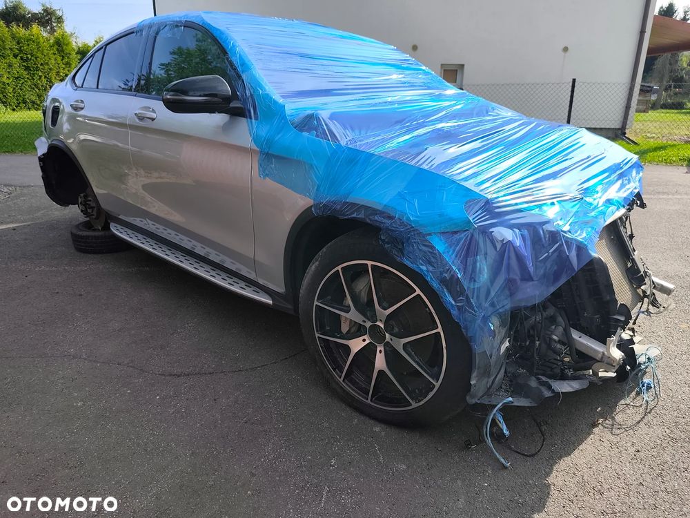 Mercedes-Benz GLC - 7