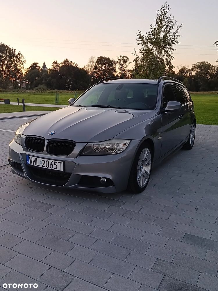 BMW Seria 3 318d - 26