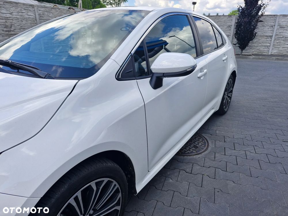 Toyota Corolla 1.8 Hybrid Executive - 15