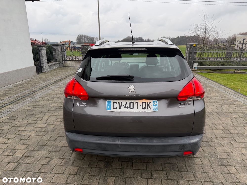 Peugeot 2008 - 4