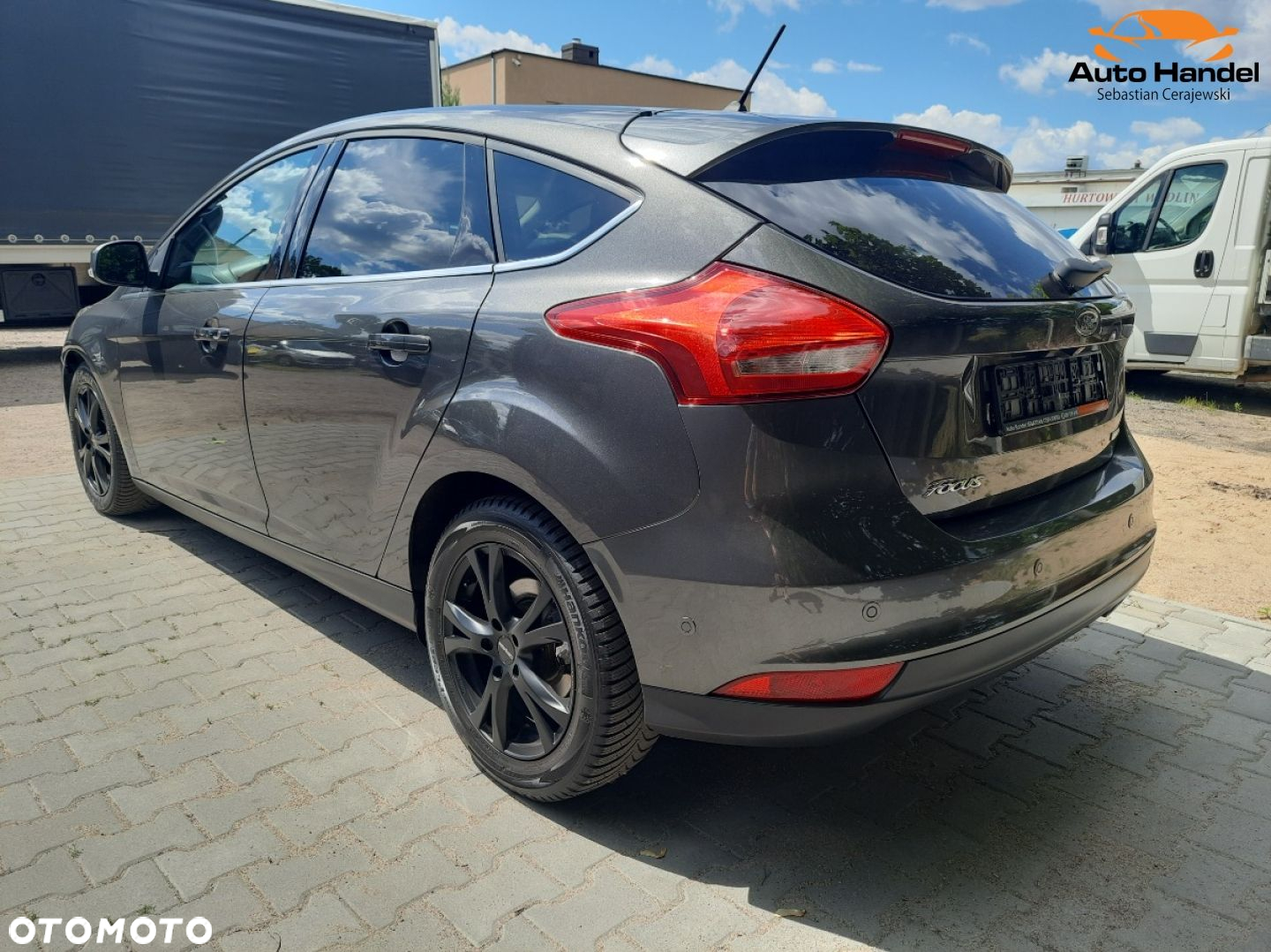 Ford Focus 1.5 EcoBoost Start-Stopp-System TITANIUM - 12