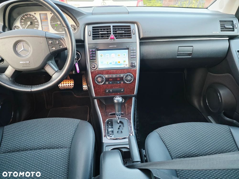 Mercedes-Benz Klasa B - 33