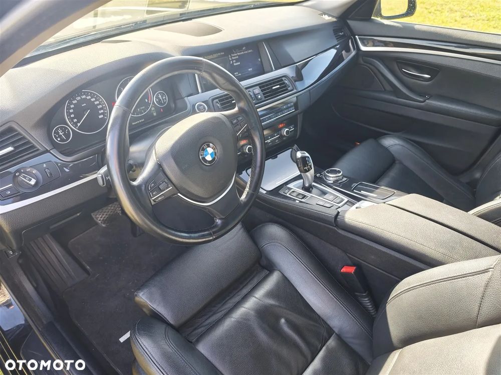 BMW Seria 5 530d xDrive - 20