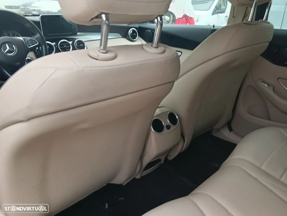 Mercedes-Benz GLC 250 d 4Matic 9G-TRONIC - 9