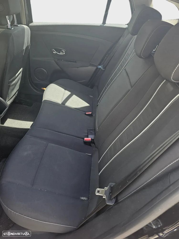 Renault Mégane Sport Tourer 1.5 dCi Dynamique S CO2 Champion - 8