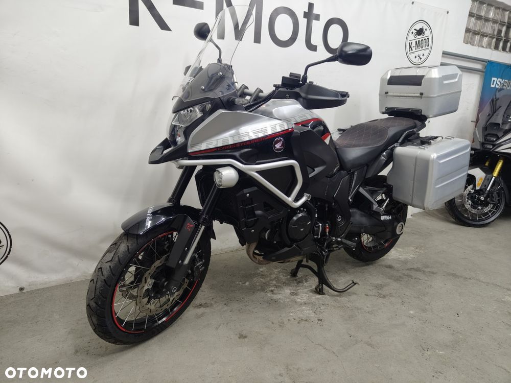 Honda VFR - 17