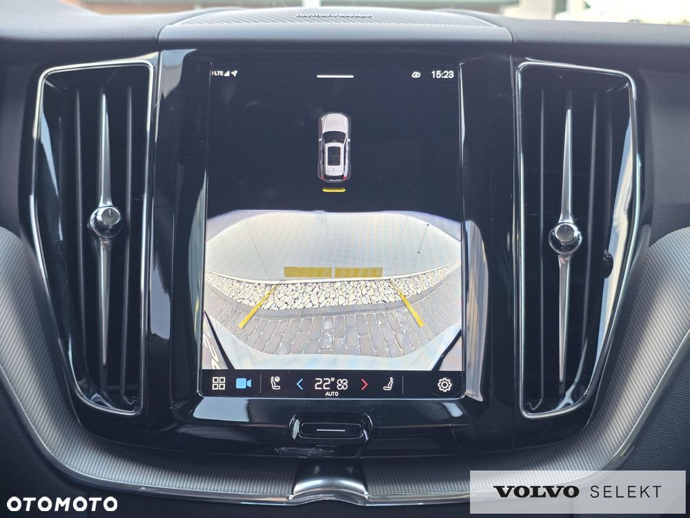 Volvo XC 60 - 30