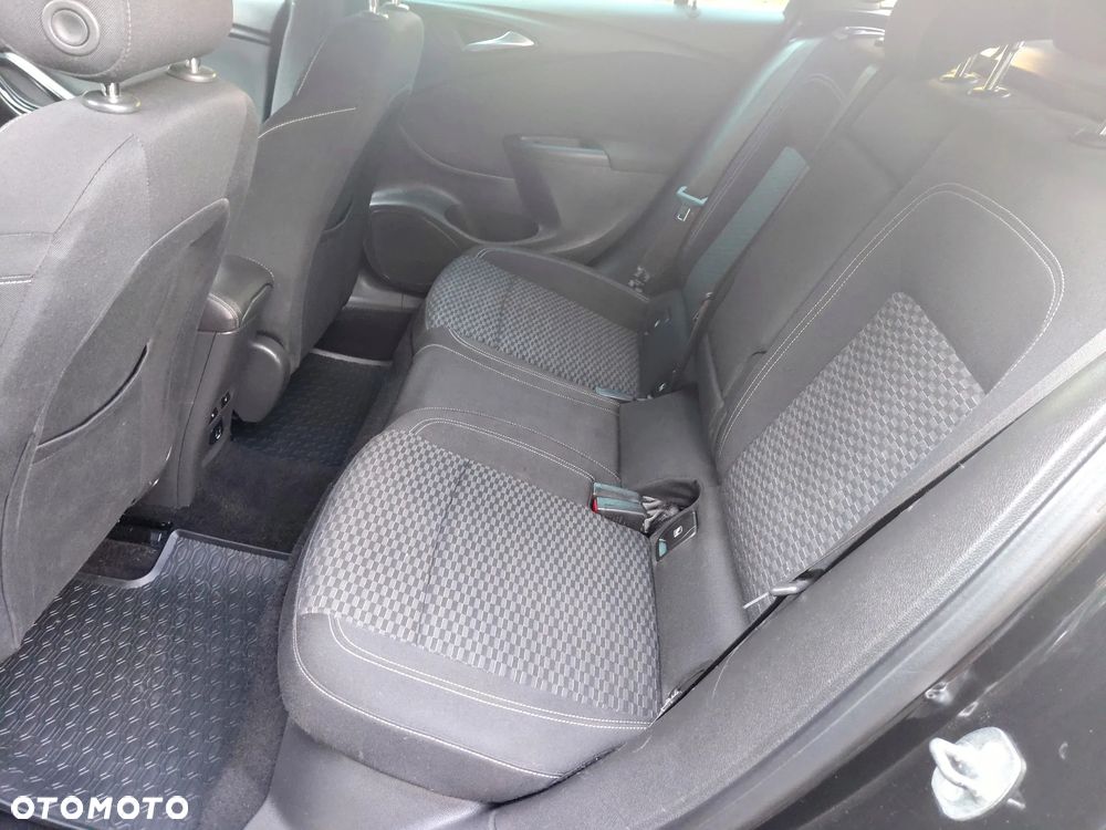Opel Astra 1.4 Turbo Sports Tourer 120 Jahre - 20