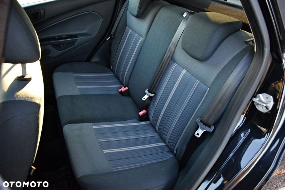 Ford Fiesta 1.4 Silver X - 32