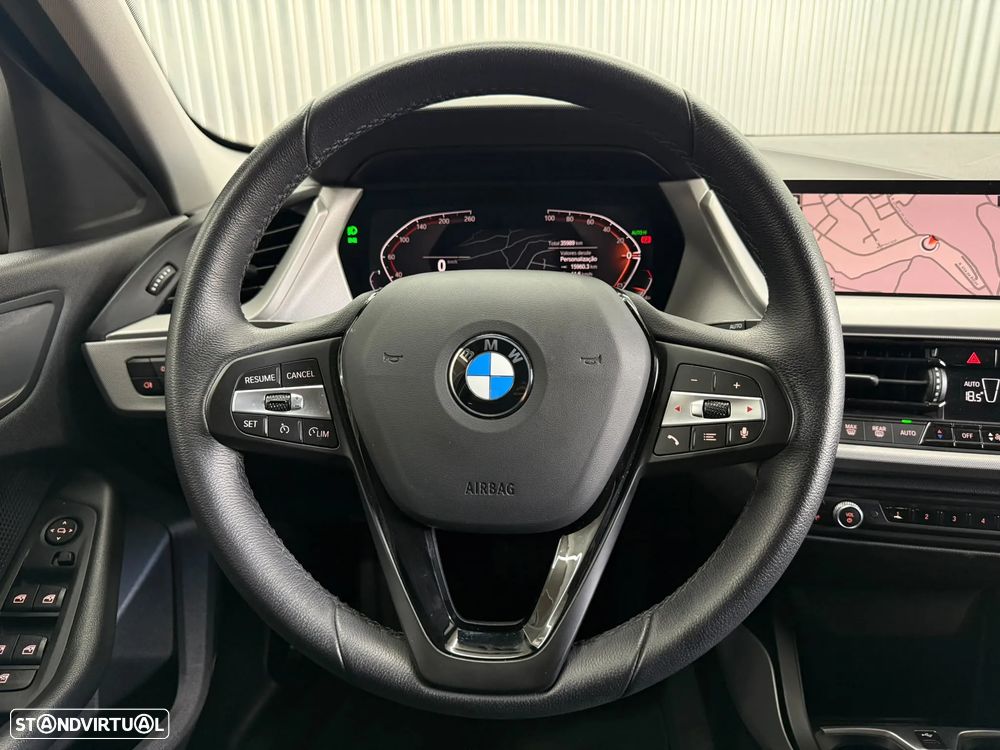 BMW 116 i Aut. Advantage - 10