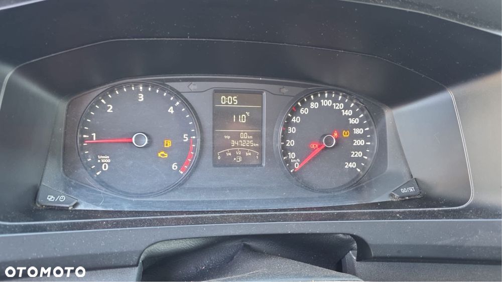 Volkswagen Transporter - 4