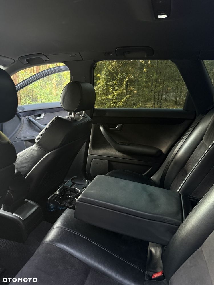 Audi A4 Avant 2.0 TDI - 9