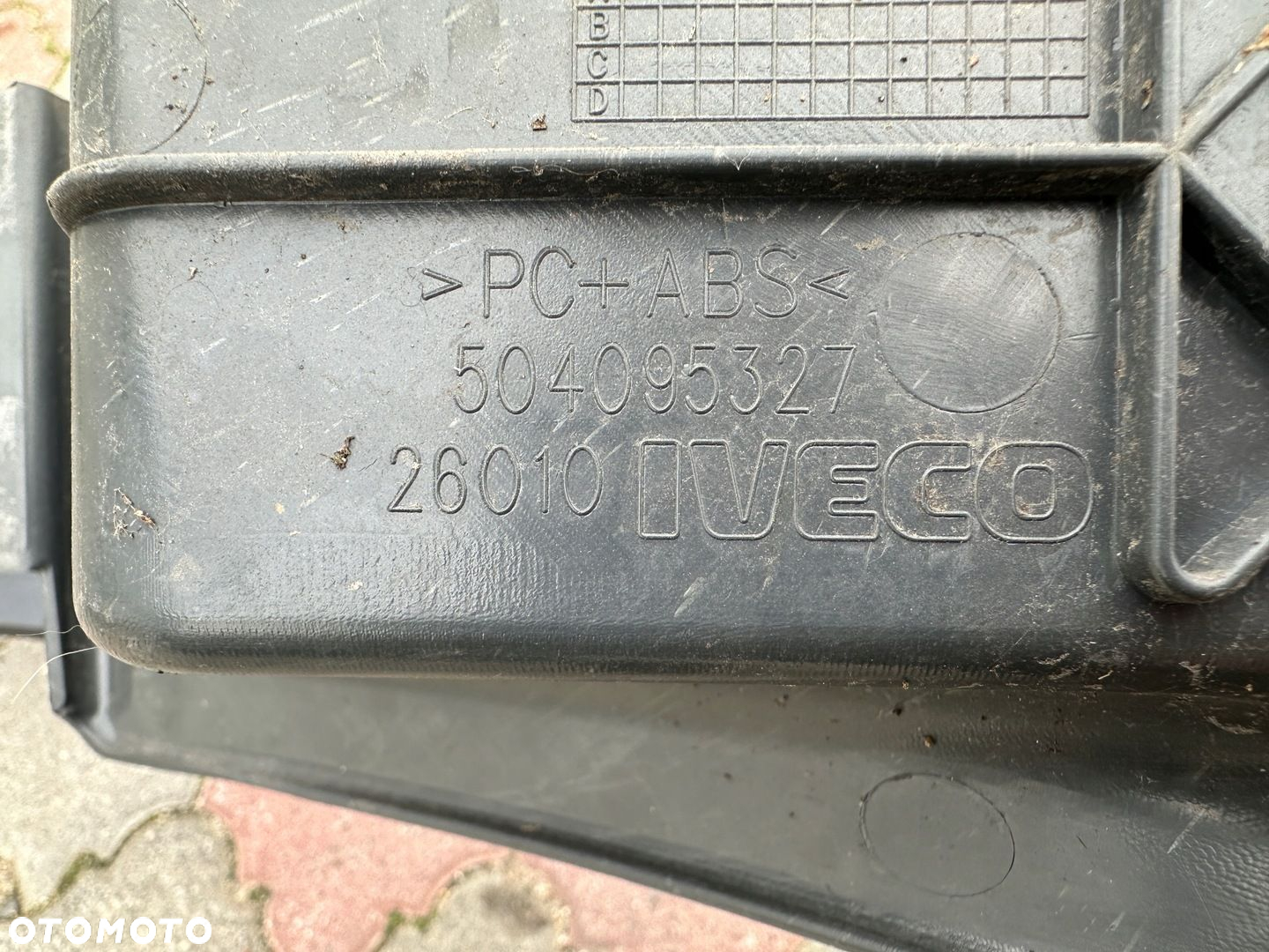 Próg Osłona Listwa Progowa Iveco Stralis euro 5 504003567 504095327 - 2