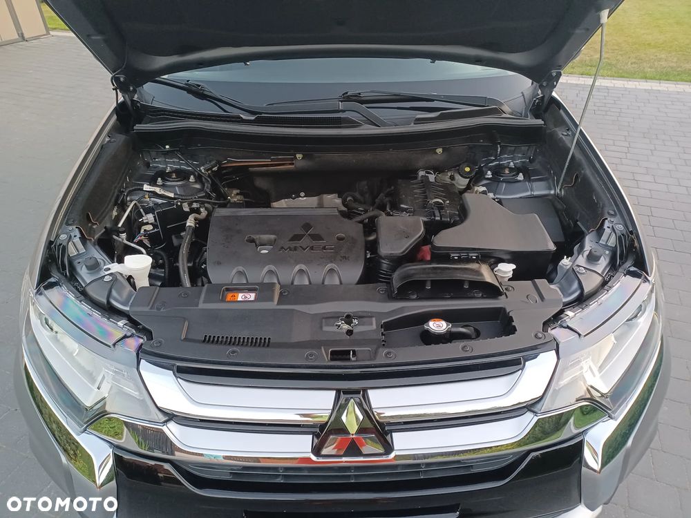 Mitsubishi Outlander 2.0 2WD Edition 100 - 17