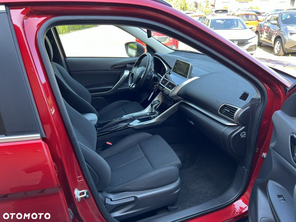 Mitsubishi Eclipse Cross - 24