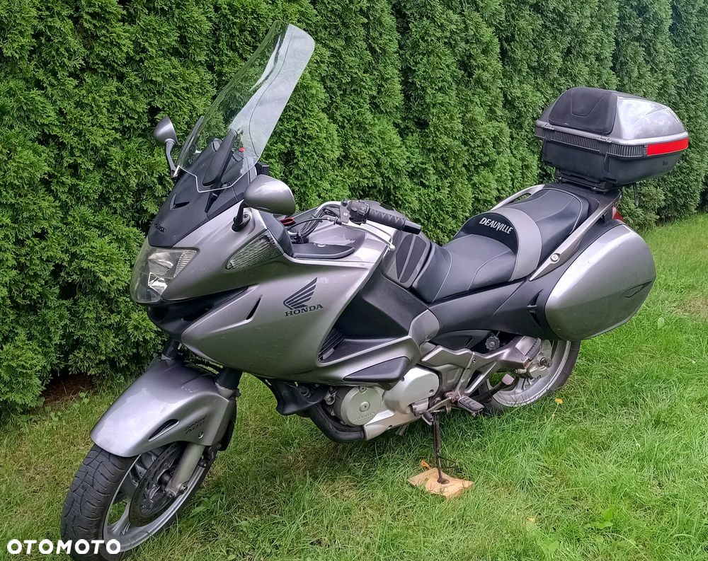 Honda Deauville - 11