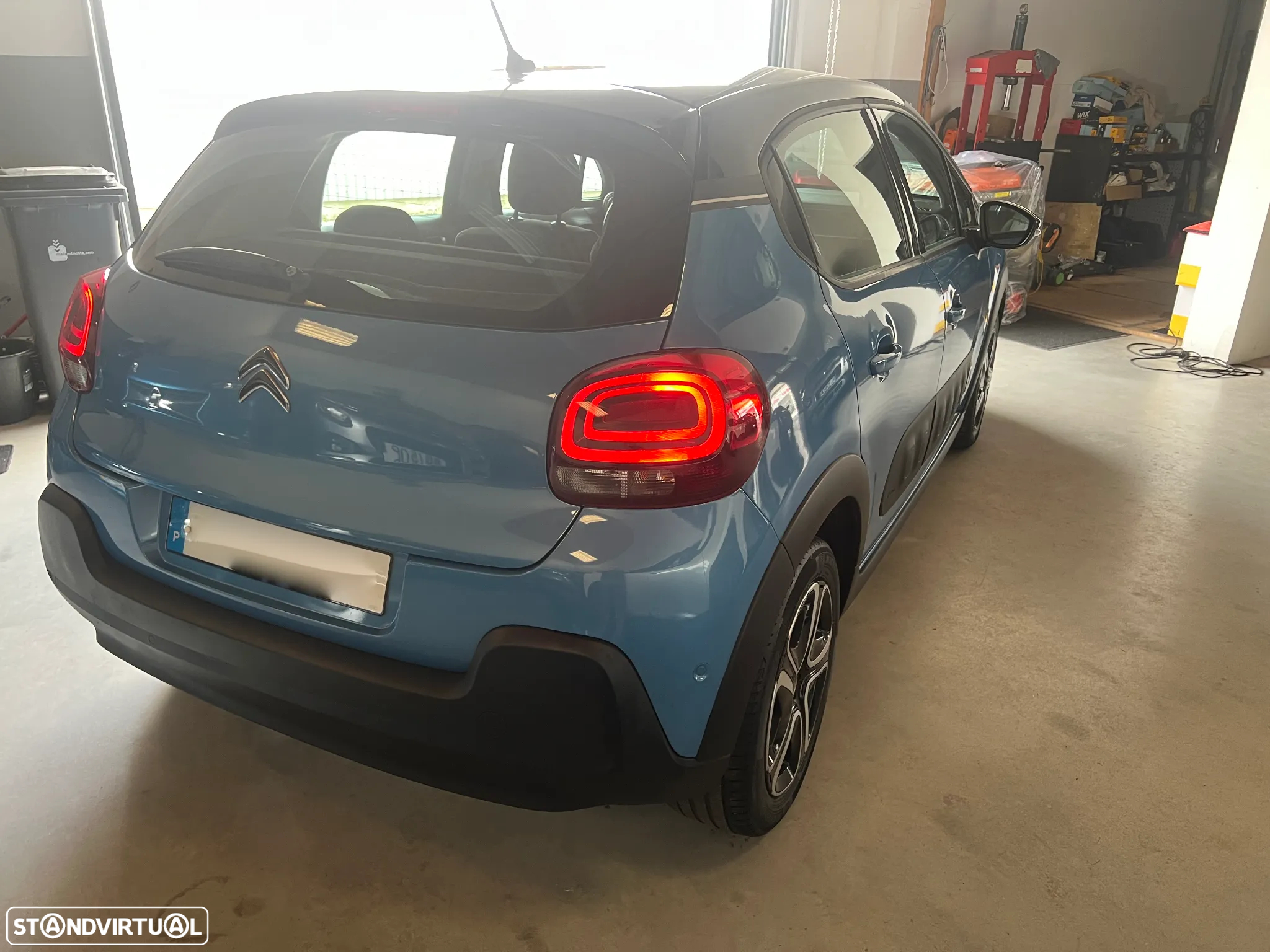 Citroën C3 1.2 PureTech Shine - 10