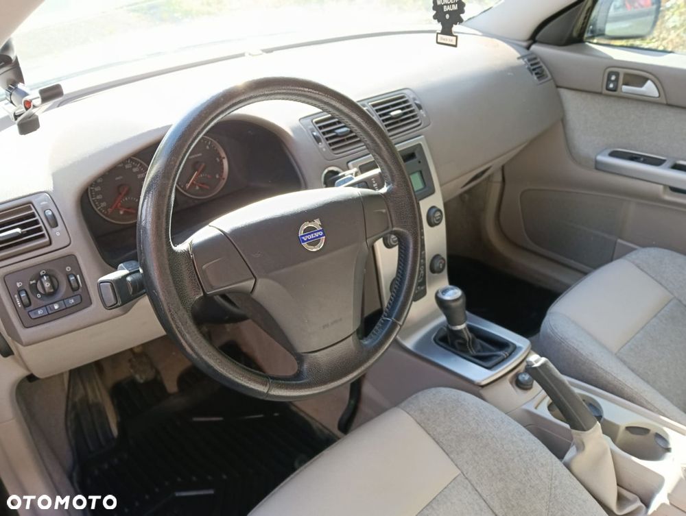 Volvo V50 2.0D - 8