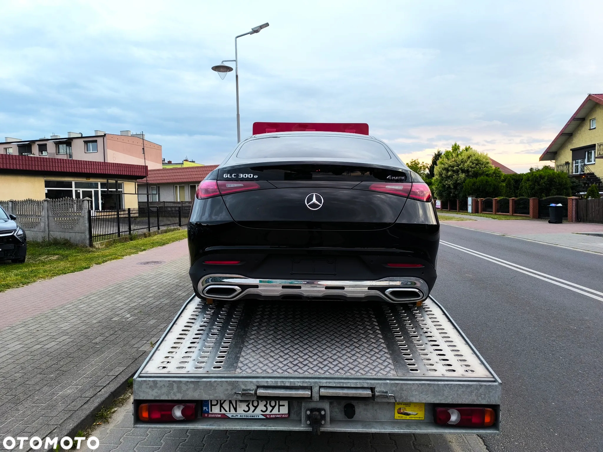 Mercedes-Benz GLC 300 e 4-Matic Avantgarde - 17