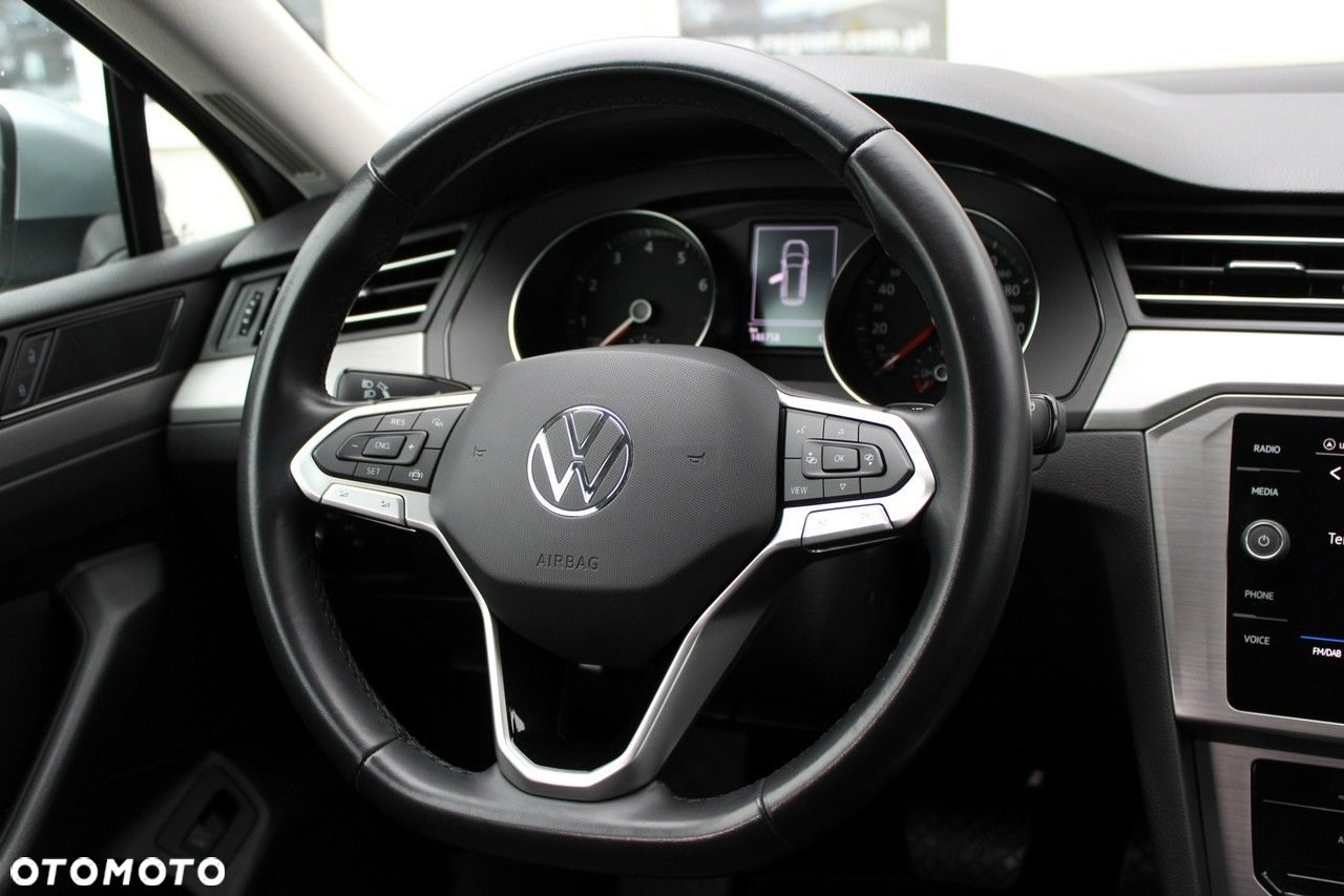 Volkswagen Passat 1.5 TSI EVO Essence DSG - 14