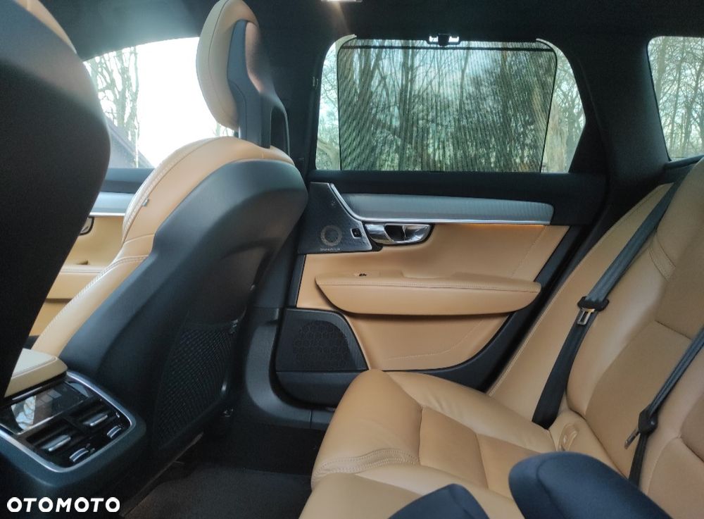 Volvo V90 D5 AWD Geartronic Inscription - 4