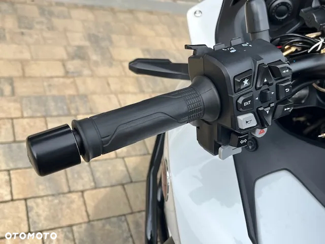 Honda NT - 12