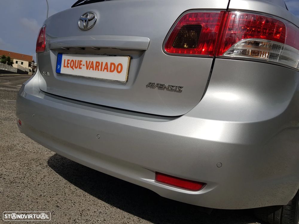Toyota Avensis 2.0 D-4D Exclusive +Pele+GPS — fotografia 6