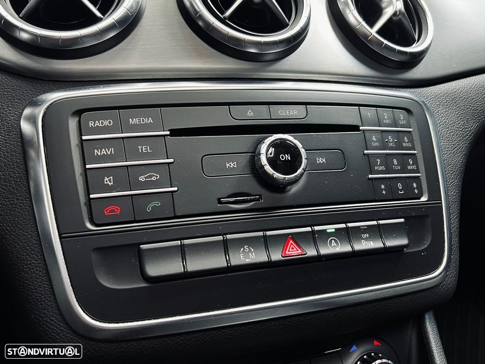 Mercedes-Benz CLA 220 CDI AMG Line Aut. - 30
