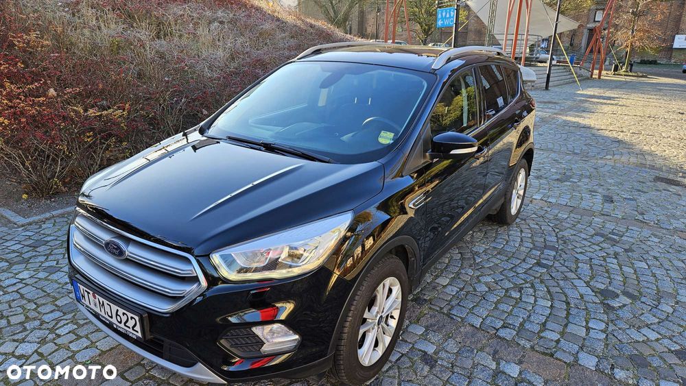 Ford Kuga 1.5 EcoBoost 2x4 Titanium - 1