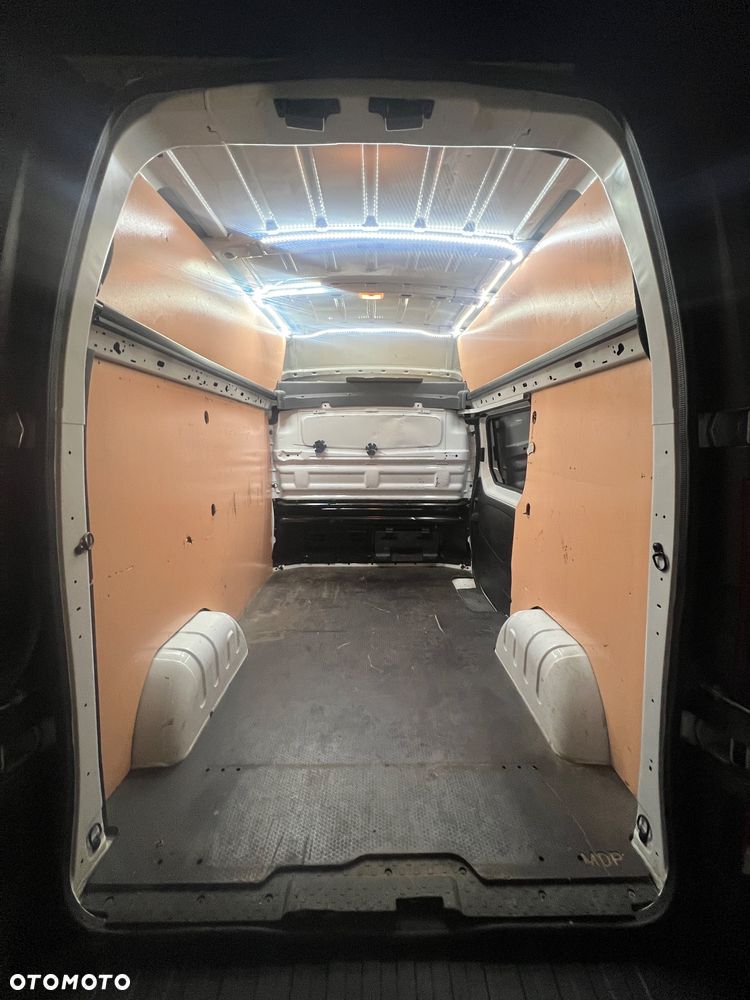 Renault Trafic - 4