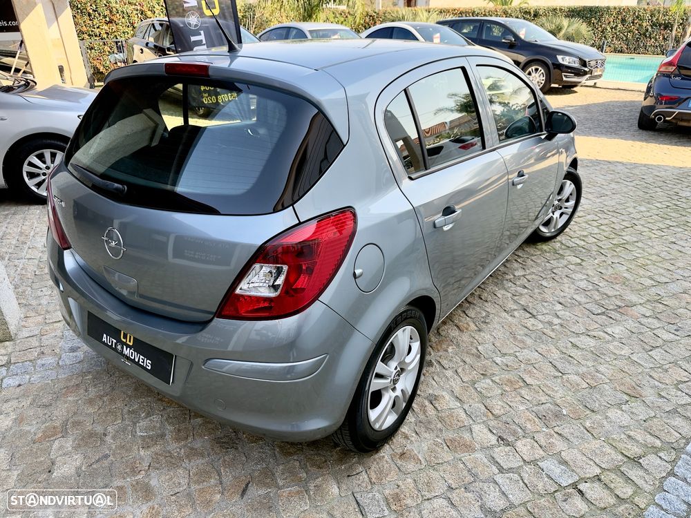 Opel Corsa 1.2 Enjoy - 3