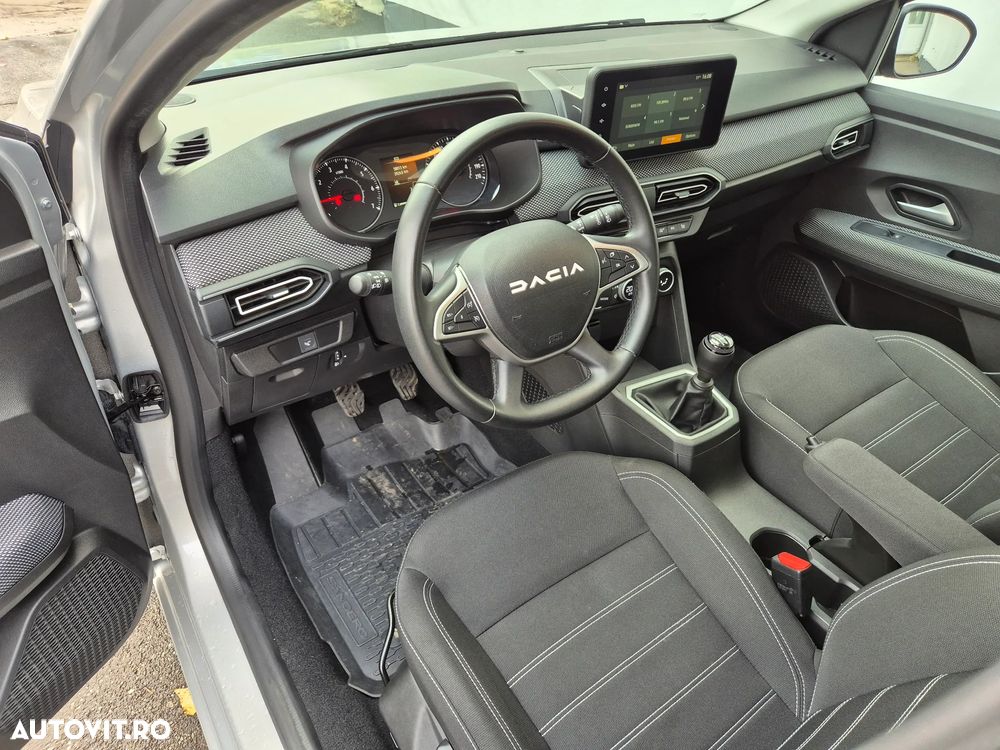 Dacia Sandero TCe 90 MT5 Expression - 10