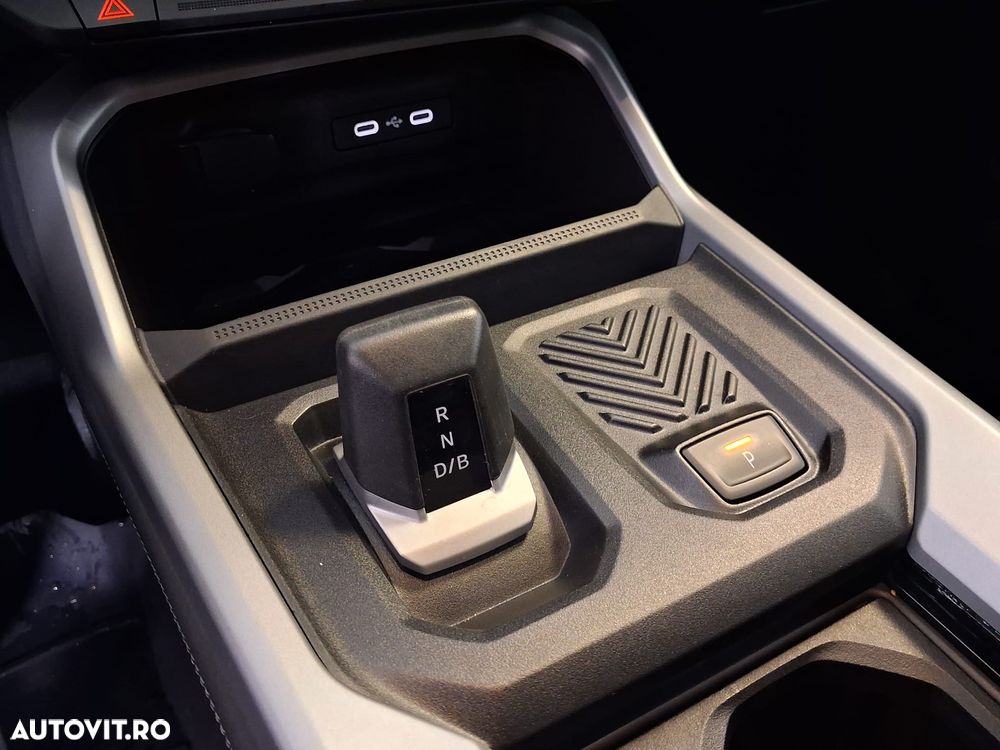 Dacia Bigster HEV 155 Journey - 10