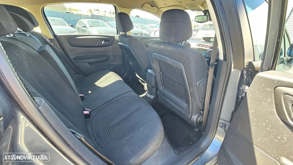 Citroën C4 ver-1-6-hdi-sx - 23