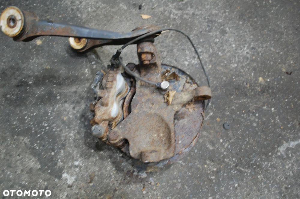 ZWROTNICA PRAWY PRZÓD PRZEDNIA IVECO DAILY III 2.3 - 1