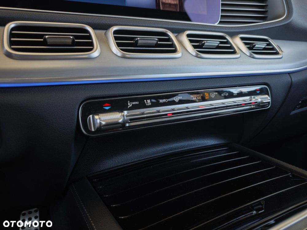 Mercedes-Benz GLE 300 d mHEV 4-Matic AMG Line - 26