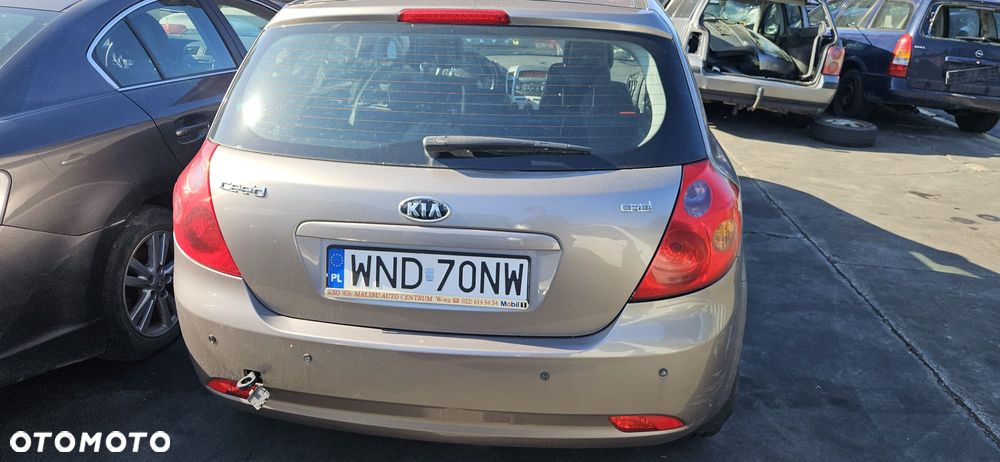KIA CEED I 06-09 1.6 CRDI - RADIOODTWARZACZ - 15