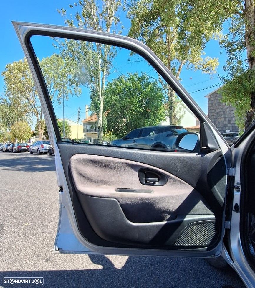 Citroën Saxo 1.5 D Exclusive - 9