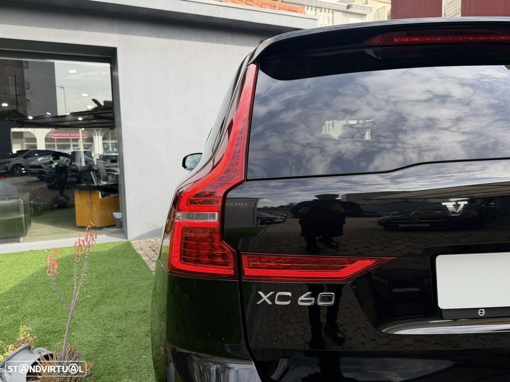 Volvo XC 60 2.0 D4 Momentum Plus Geartronic - 15