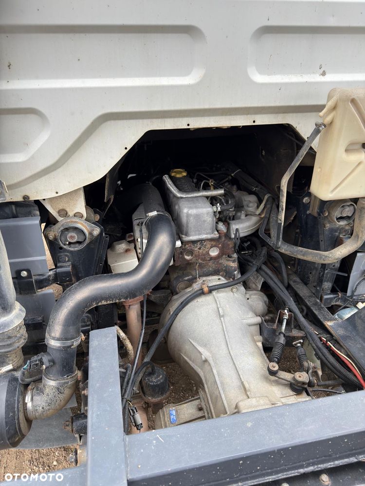 Nissan ATLEON - 7