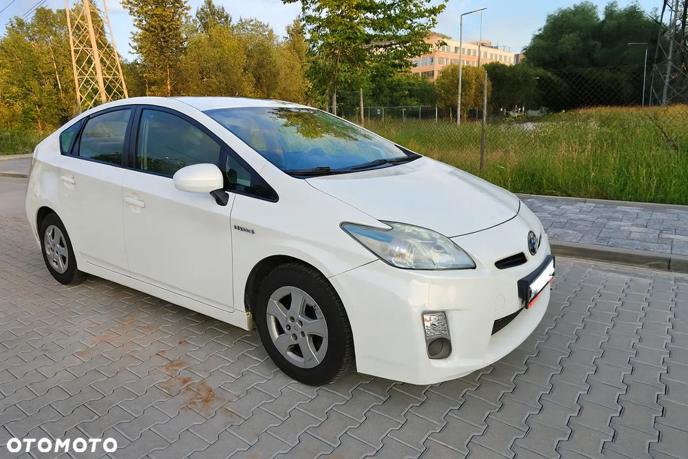 Toyota Prius - 1